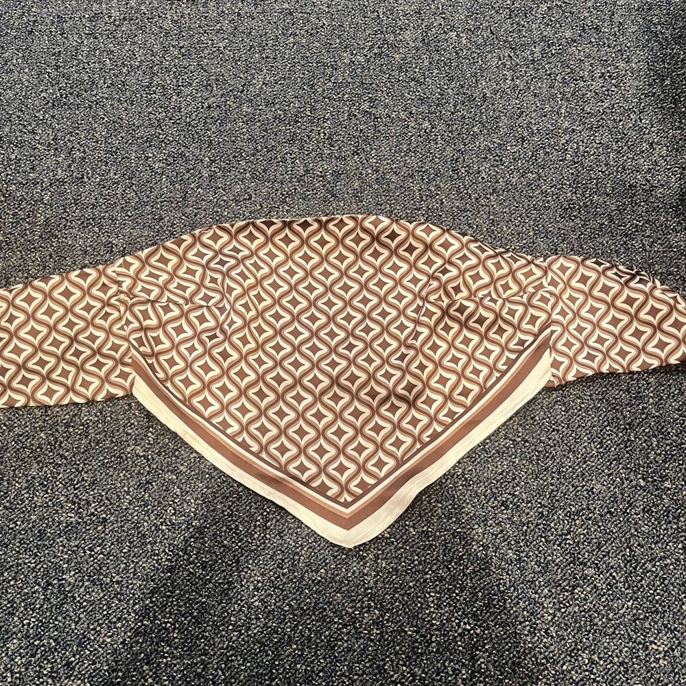 Brown pattered bandana top